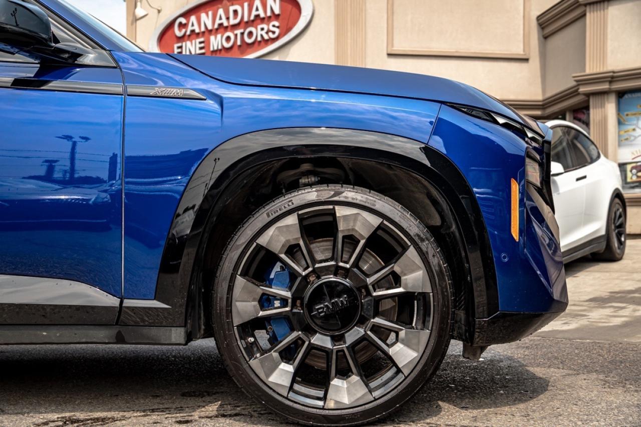 2023 BMW XM PLUG-IN HYBRID M POWER PKG CARBON FIBER PKG CL Photo