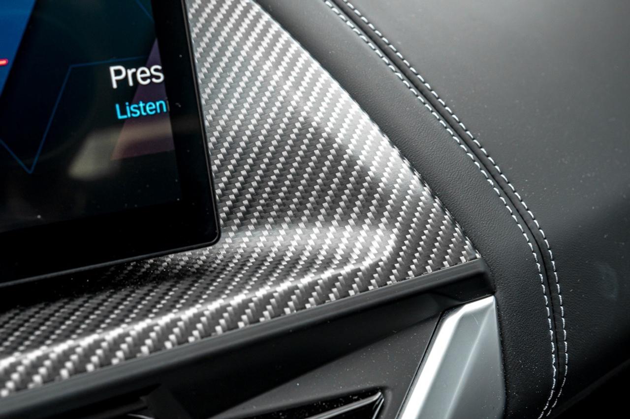 2023 BMW XM PLUG-IN HYBRID M POWER PKG CARBON FIBER PKG CL Photo