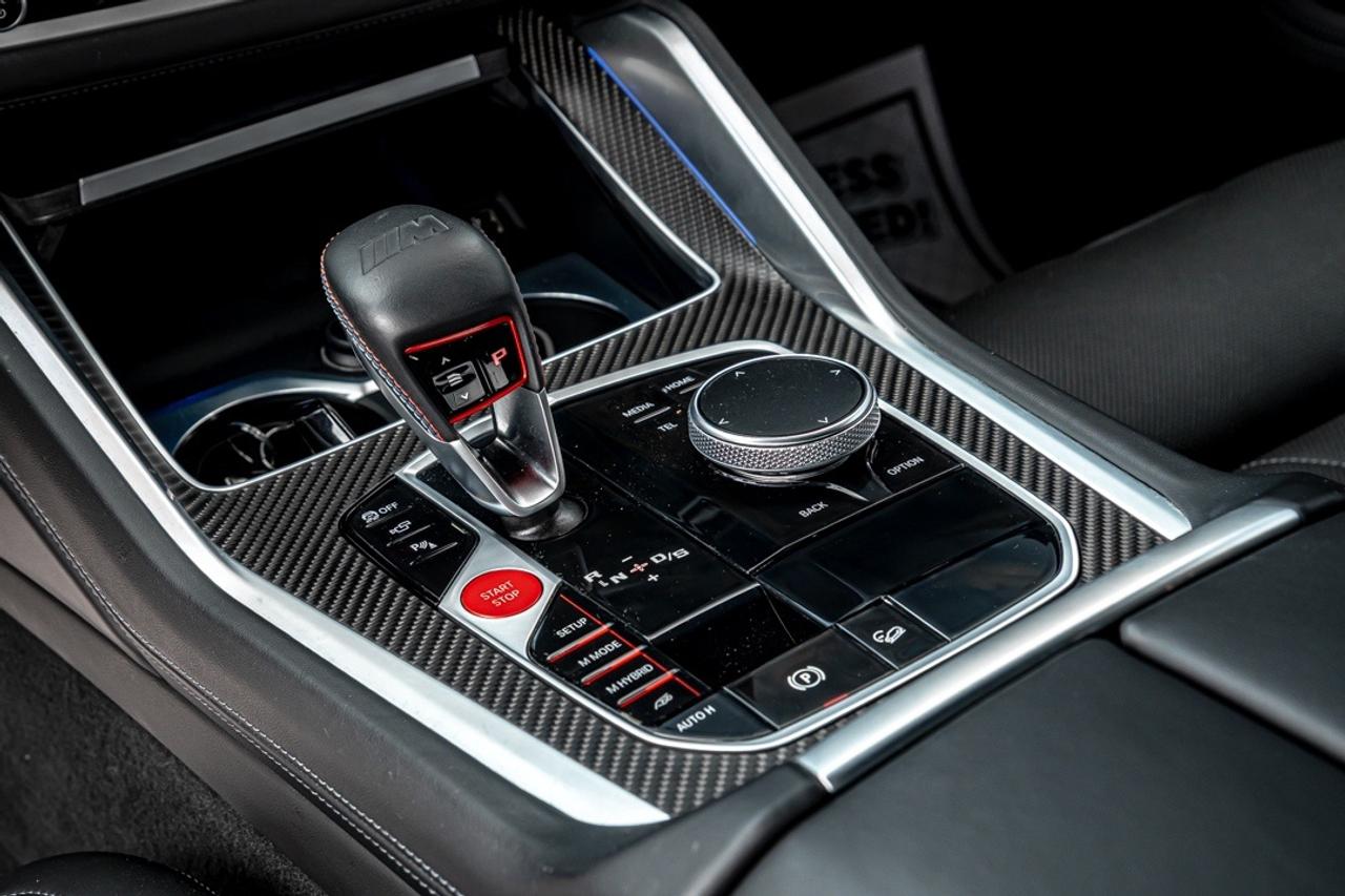 2023 BMW XM PLUG-IN HYBRID M POWER PKG CARBON FIBER PKG CL Photo