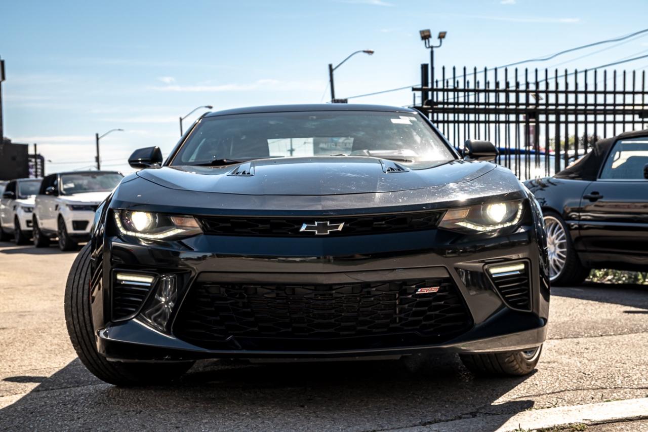 2018 Chevrolet Camaro 2SS | NO ACCIDENT | LEATHER SEATS | KEYLESS ENTRY Photo2