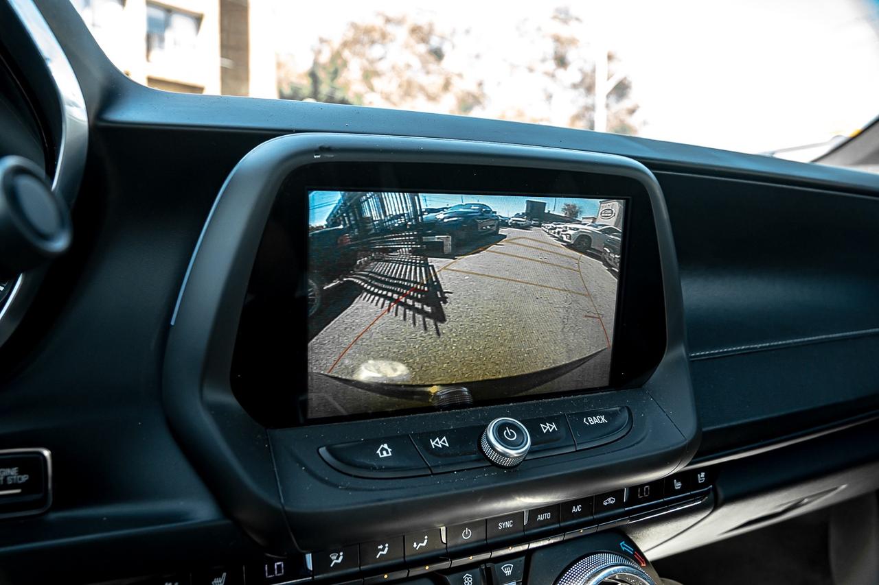 2018 Chevrolet Camaro 2SS | NO ACCIDENT | LEATHER SEATS | KEYLESS ENTRY Photo