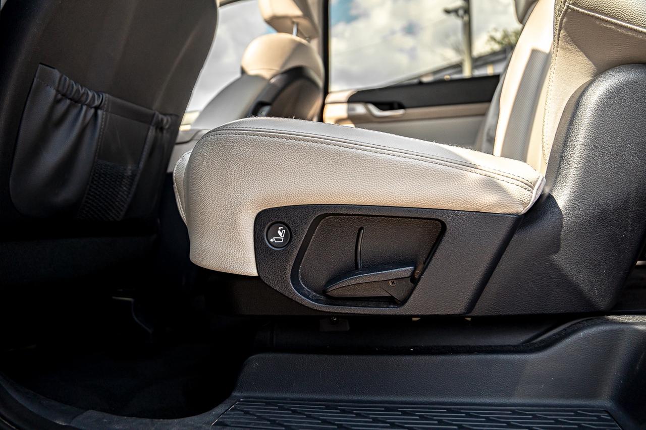 2022 Hyundai PALISADE SEL LUXURY UTILITY AWD  | 7 PASS | BSM | NAVI | ON Photo