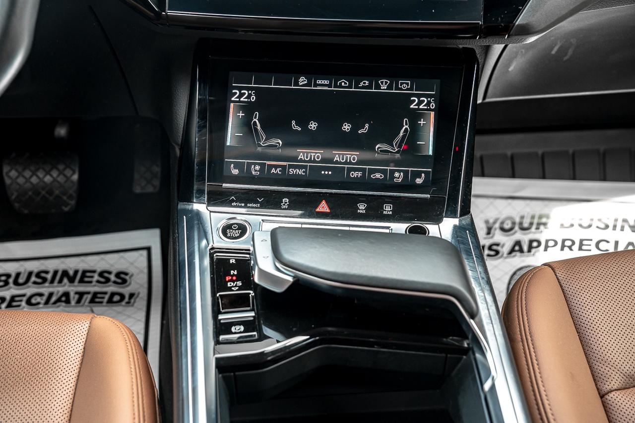 2022 Audi E-Tron Sportback TECHNIK S-LINE | HUD | PANO | NAVI | CAM | Photo