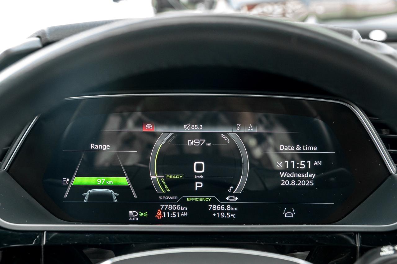 2022 Audi E-Tron Sportback TECHNIK S-LINE | HUD | PANO | NAVI | CAM | Photo