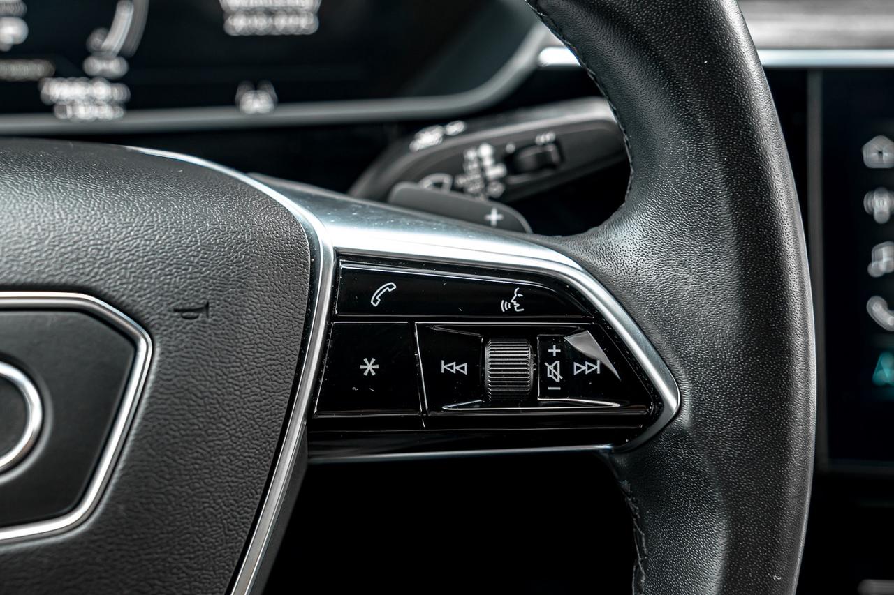 2022 Audi E-Tron Sportback TECHNIK S-LINE | HUD | PANO | NAVI | CAM | Photo