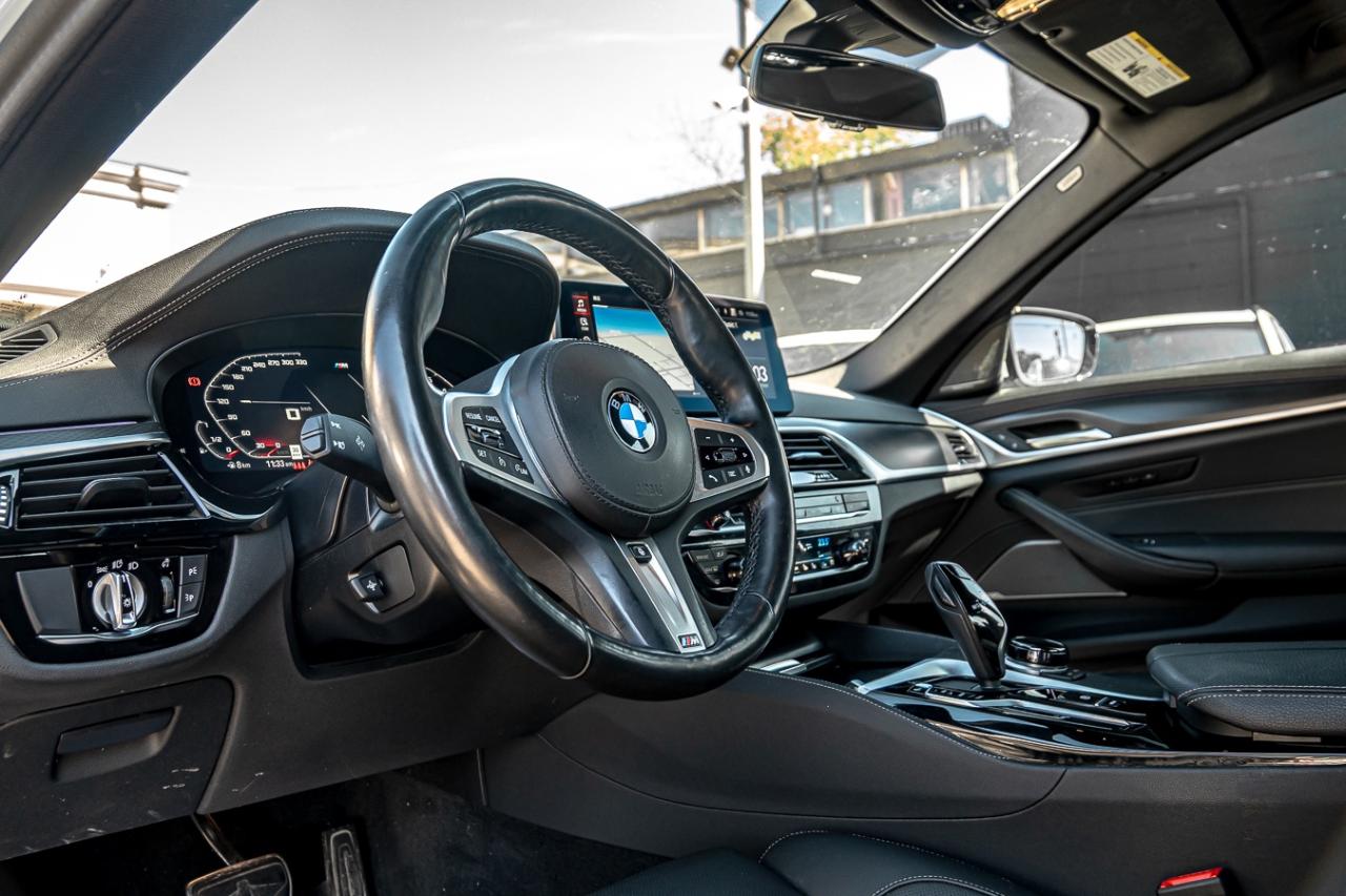 2022 BMW 5 Series 540i XDRIVE | M POWER PKG | HUD | NAVI | HARMAN&KA Photo