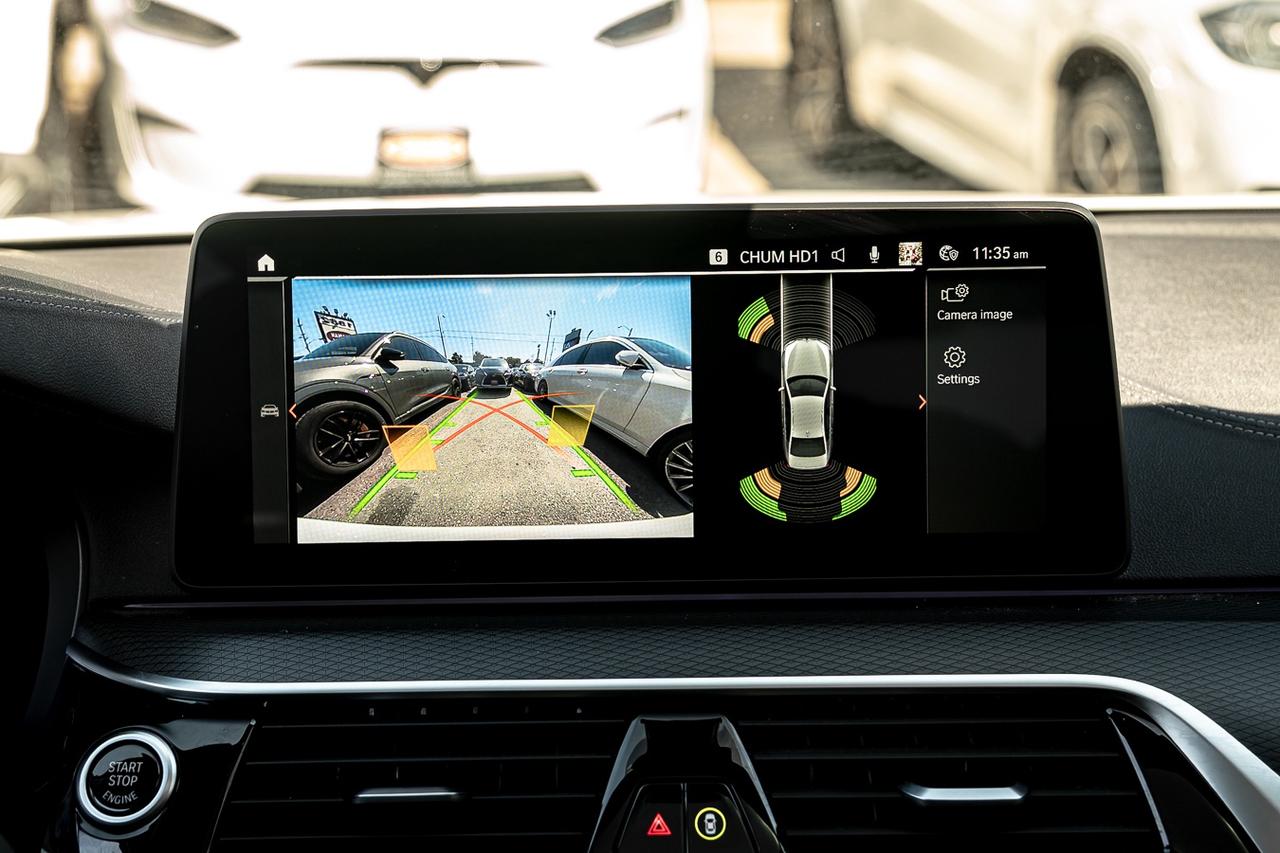 2022 BMW 5 Series 540i XDRIVE | M POWER PKG | HUD | NAVI | HARMAN&KA Photo