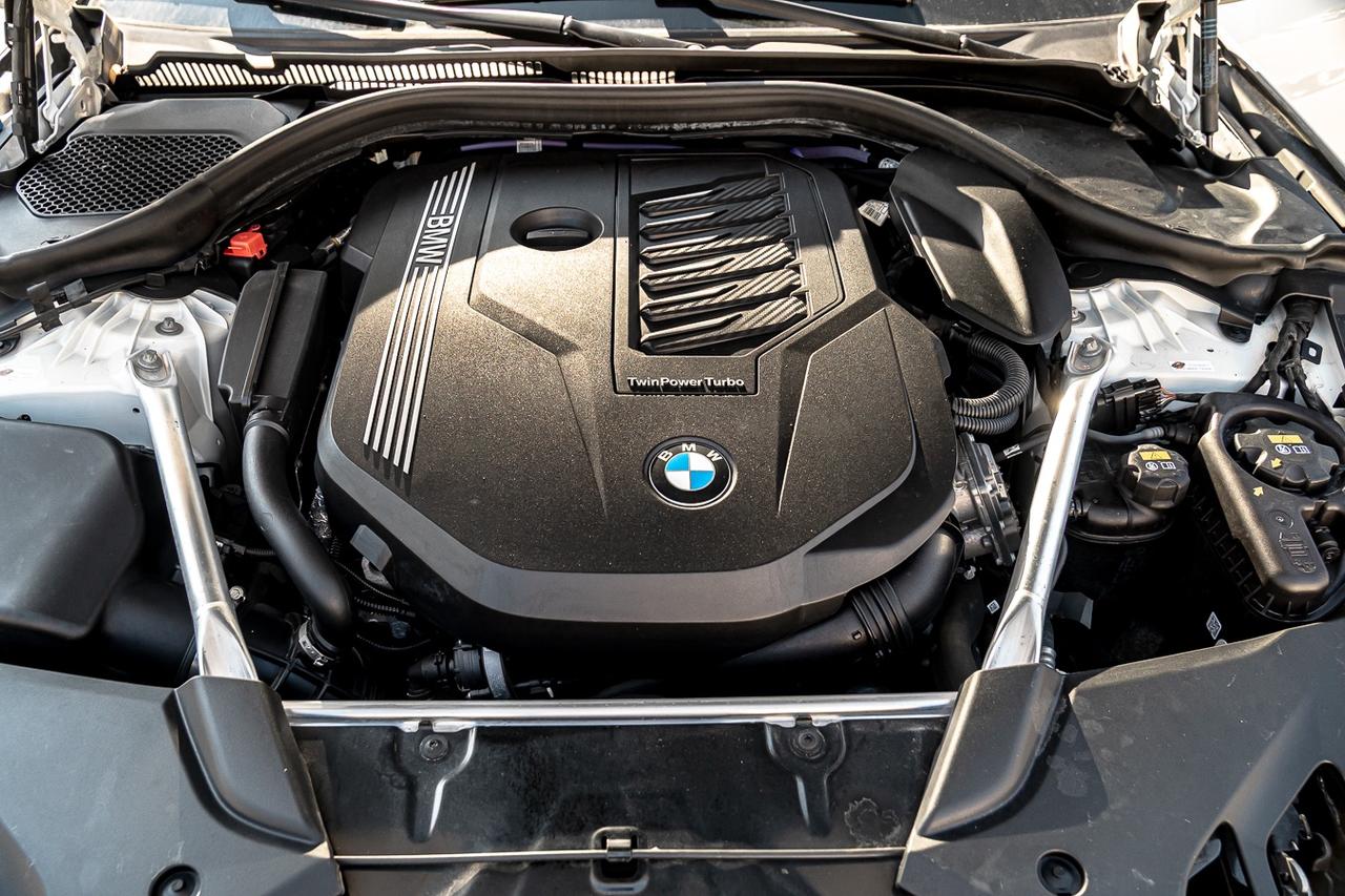 2022 BMW 5 Series 540i XDRIVE | M POWER PKG | HUD | NAVI | HARMAN&KA Photo