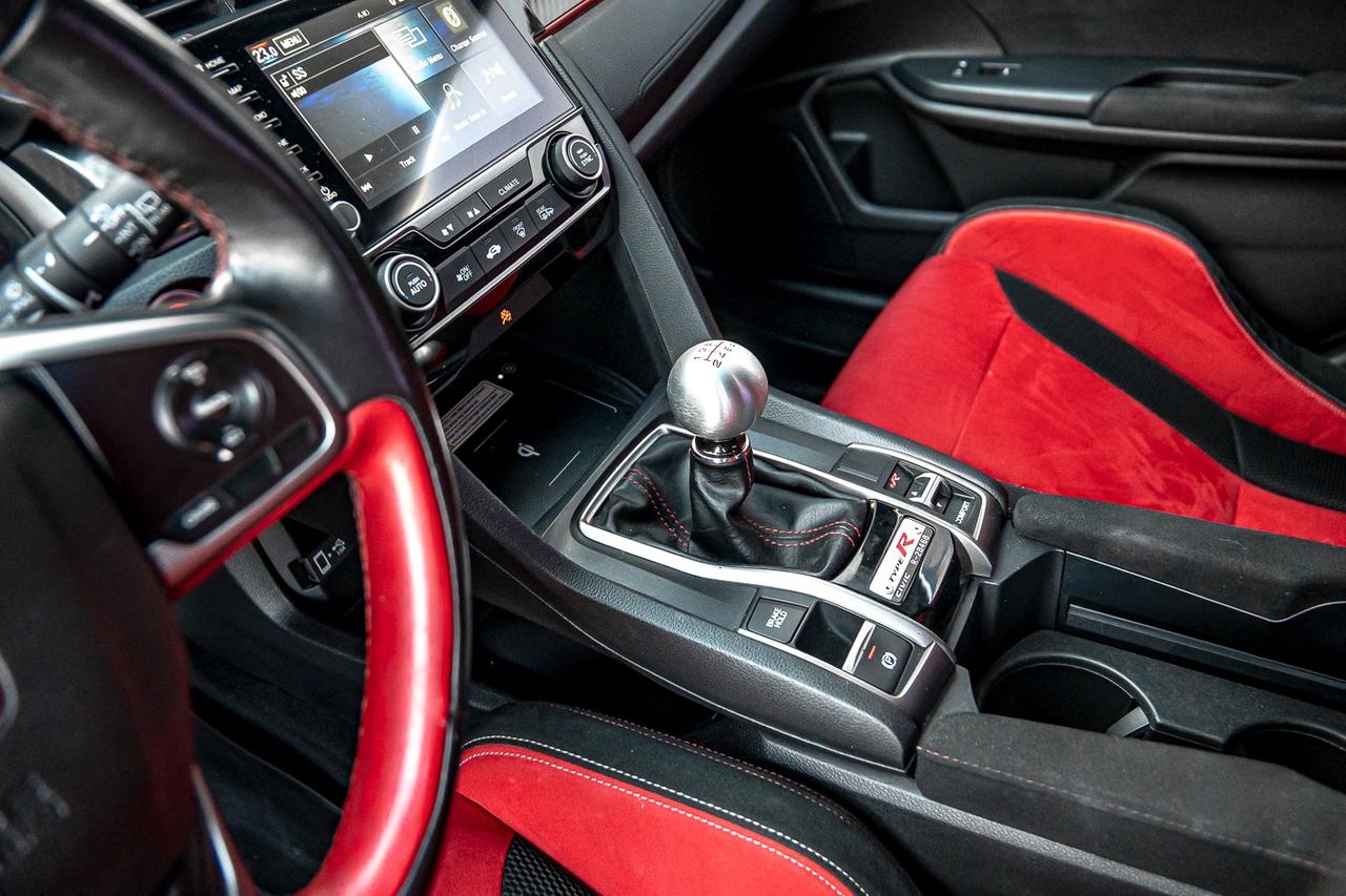 2019 Honda Civic Type R MANUAL GEAR | NAVI | CAM | ONE OWNER | RED INT | Photo