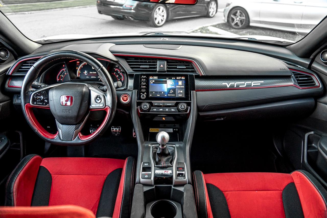 2019 Honda Civic Type R MANUAL GEAR | NAVI | CAM | ONE OWNER | RED INT | Photo
