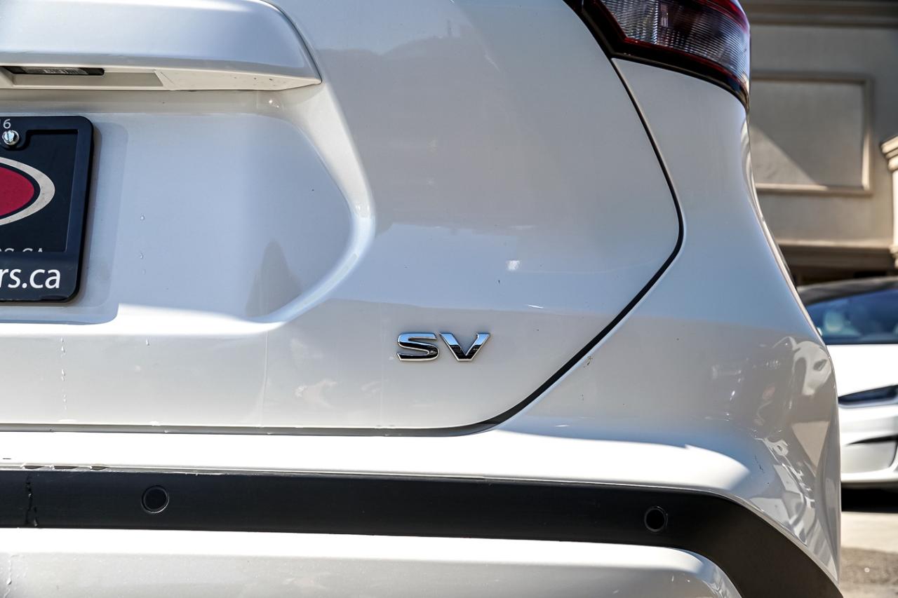 2024 Nissan Kicks SV | BSM | HEATED SEATS | CARPLAY | LDW | ONE OWNE Photo