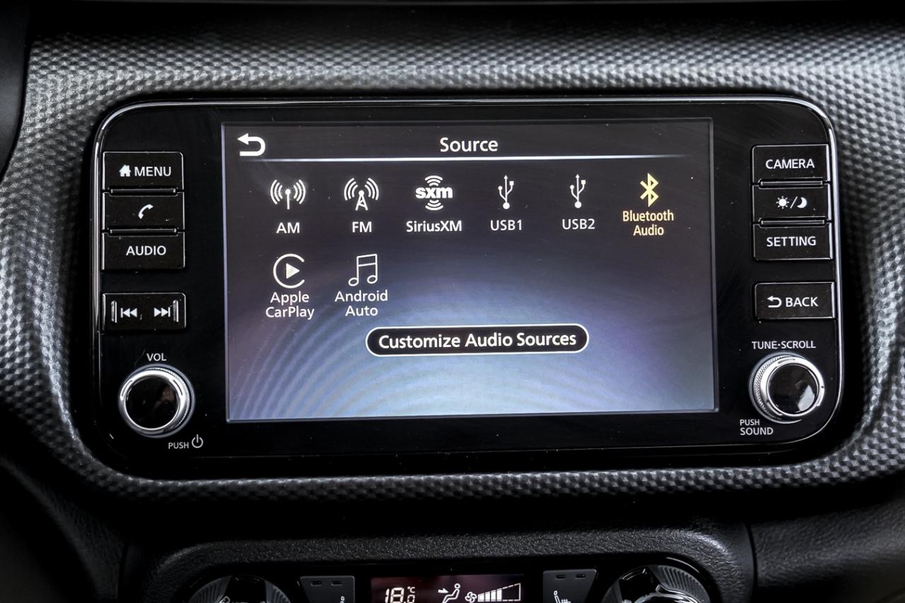 2024 Nissan Kicks SV | BSM | HEATED SEATS | CARPLAY | LDW | ONE OWNE Photo