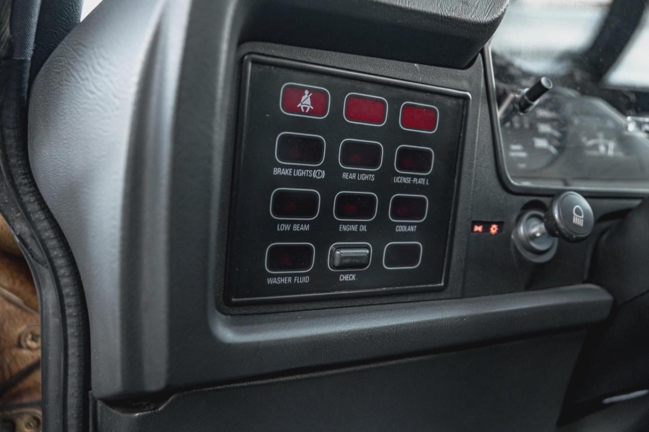 1987 BMW 6 Series M6 MANUAL | SUNROOF | ONE OWNER | LEATHER Photo