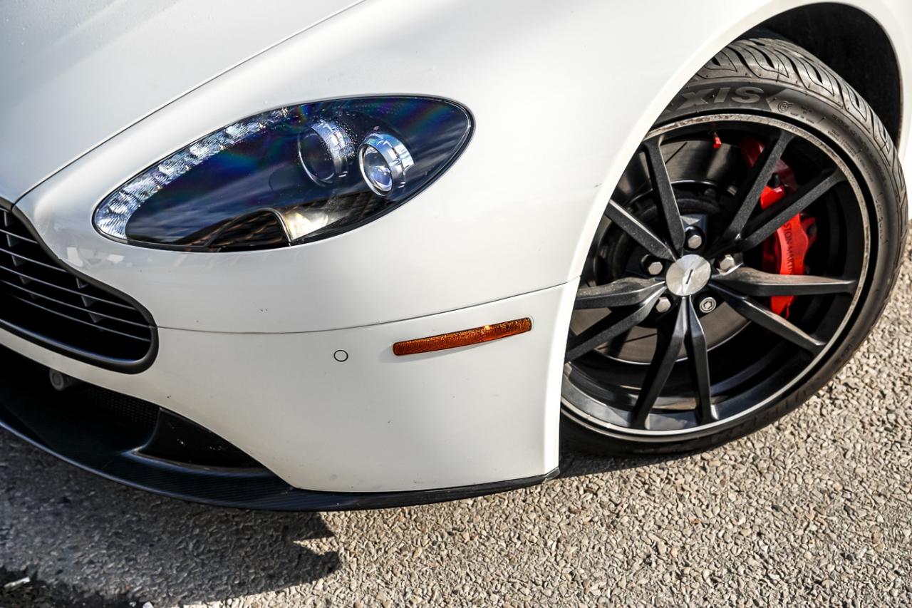 2014 Aston Martin V8 S COUPE | CARBON FIBER PKG | NAVI | CAM | Photo3