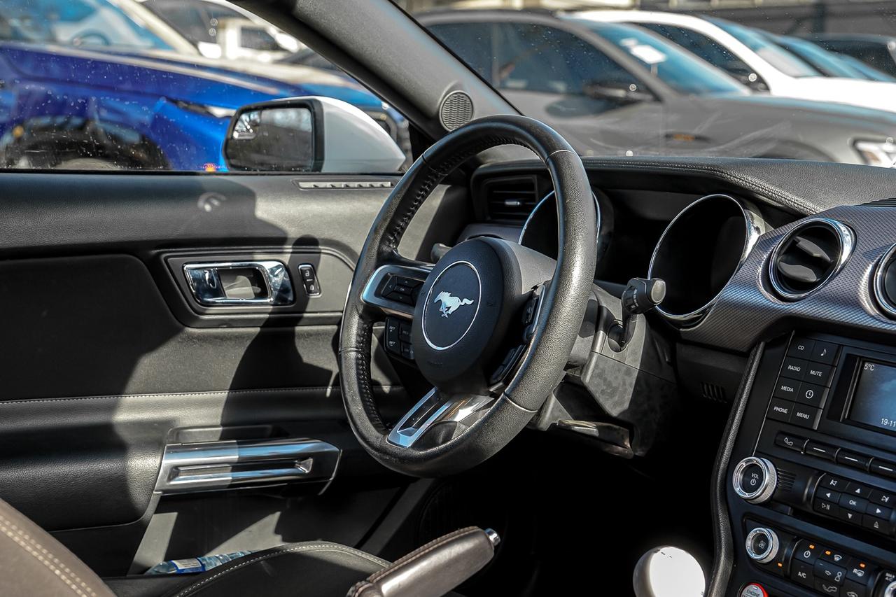 2017 Ford Mustang GT FASTBACK MANUAL GEAR | CLEAN CARFAX | HEATED SE Photo