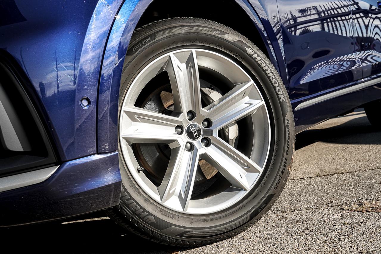 2021 Audi Q8 PROGRESSIV S-LINE QUATTRO | ONE OWNER | NAVI | PAN Photo3