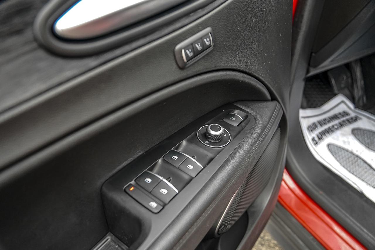 2021 Alfa Romeo Stelvio SPRINT AWD | NO ACCIDENT | ONE OWNER | CAM | HEATE Photo