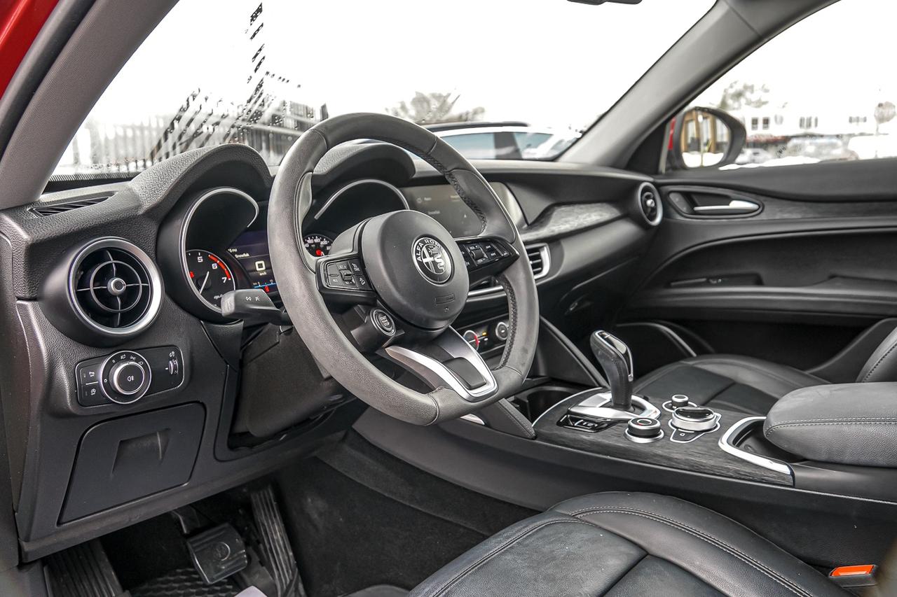 2021 Alfa Romeo Stelvio SPRINT AWD | NO ACCIDENT | ONE OWNER | CAM | HEATE Photo