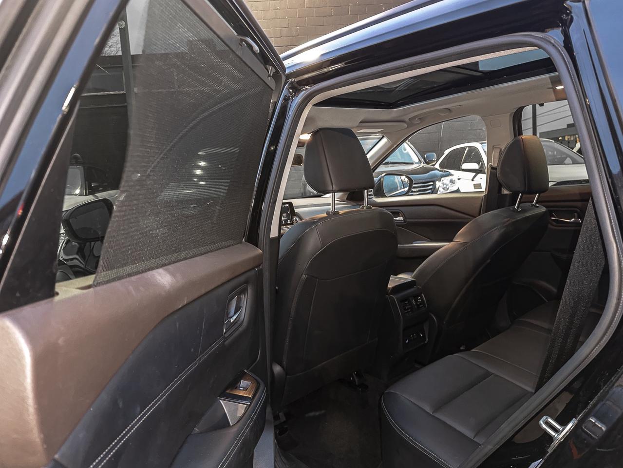 2023 Nissan Rogue SV MIDNIGHT EDITION | BSM | PANO | LEATHER INT | C Photo