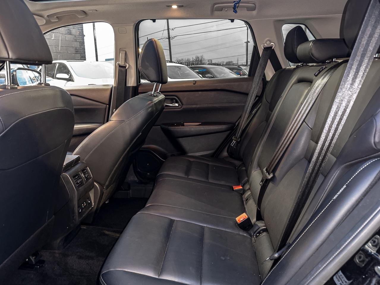 2023 Nissan Rogue SV MIDNIGHT EDITION | BSM | PANO | LEATHER INT | C Photo