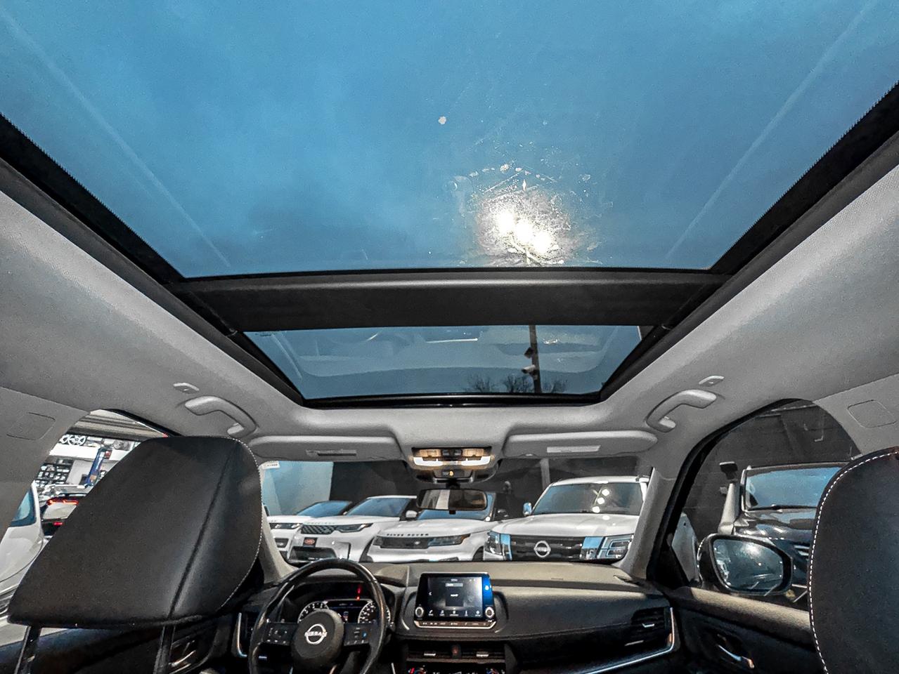 2023 Nissan Rogue SV MIDNIGHT EDITION | BSM | PANO | LEATHER INT | C Photo