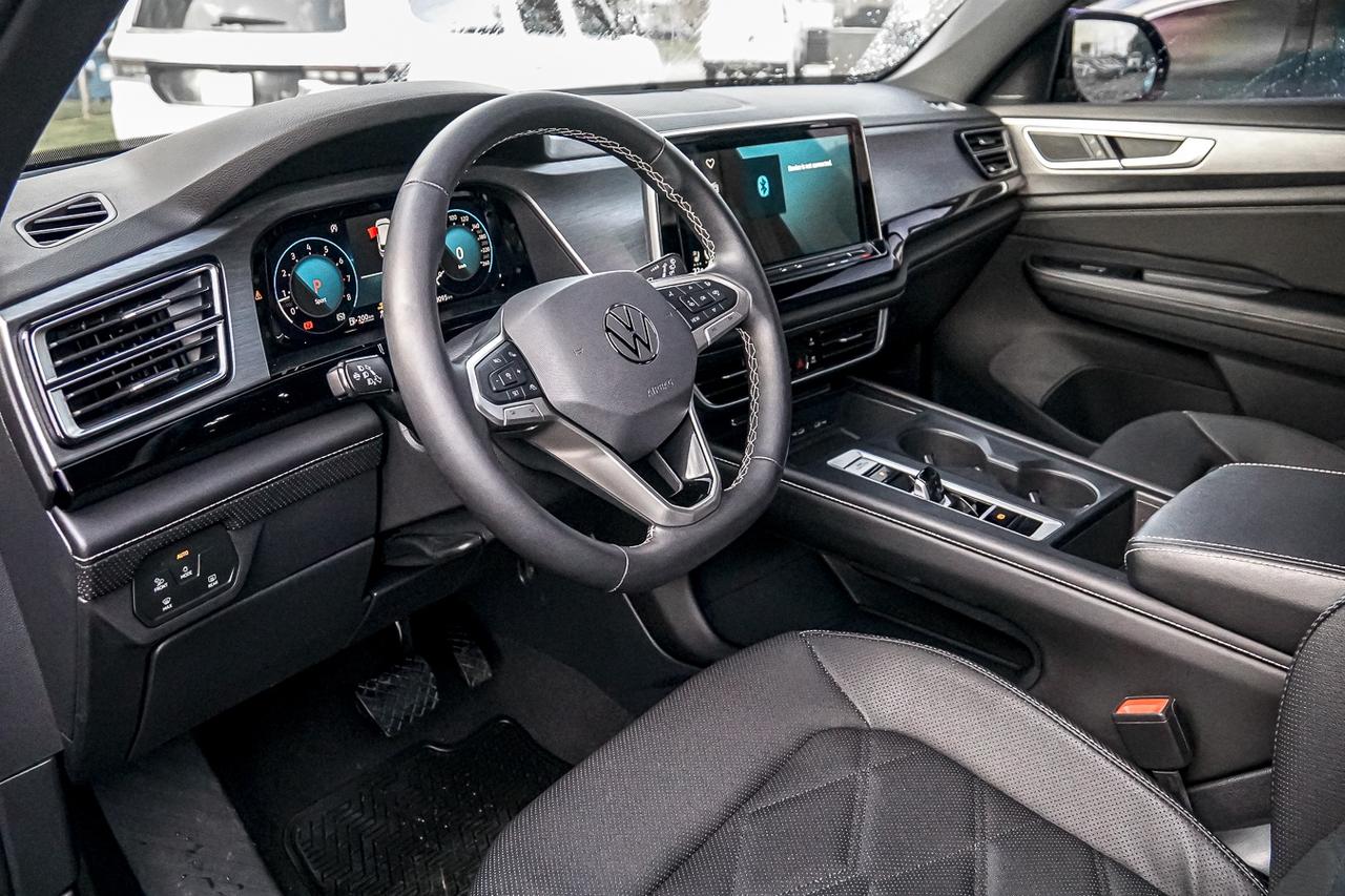 2024 Volkswagen Atlas Cross Sport COMFORTLINE | 4MOTION | BSM | LEATHER INT | COOLED Photo