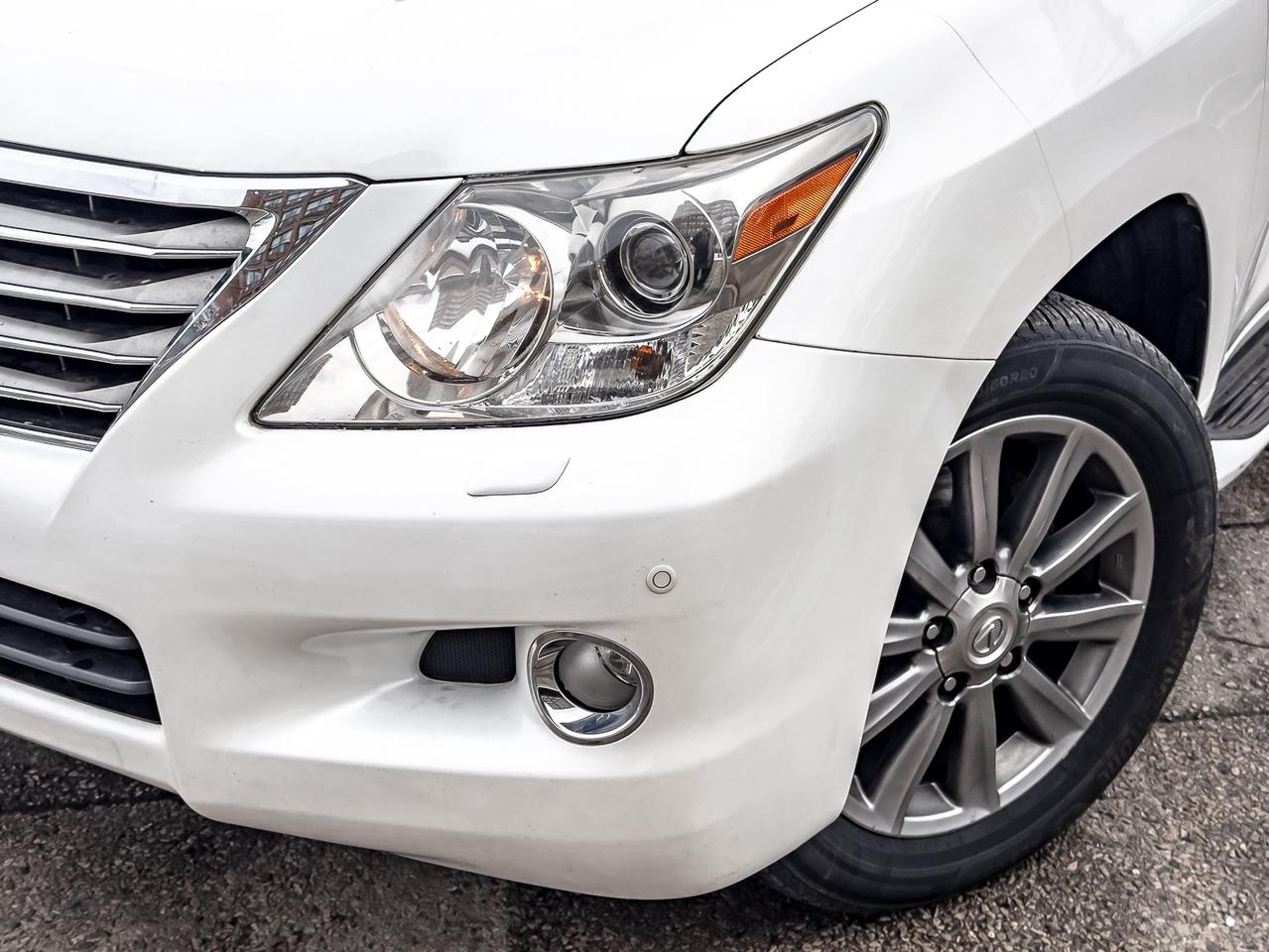 2010 Lexus LX 570 4WD | 8 PASS | NAVI | DVD | KEYLESS ENTRY | SUNROO Photo