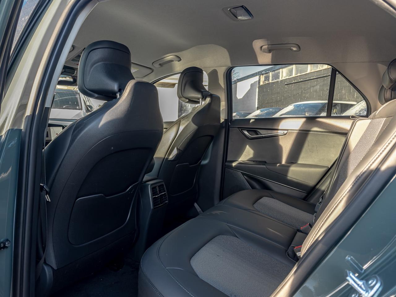 2024 Kia NIRO EV WIND+ | BSM | NAVI | LDW | CARPLAY | ONE OWNER Photo