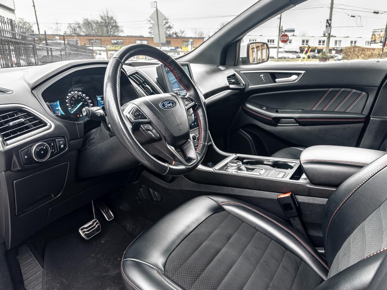 2024 Ford Edge ST-Line | REMOTE START | BSM | ONE OWNER | NAVI | Photo