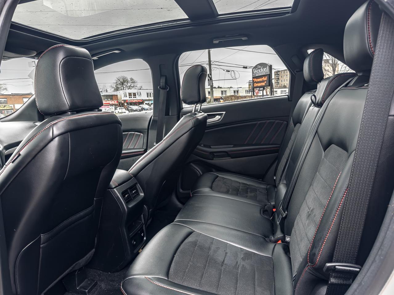 2024 Ford Edge ST-Line | REMOTE START | BSM | ONE OWNER | NAVI | Photo