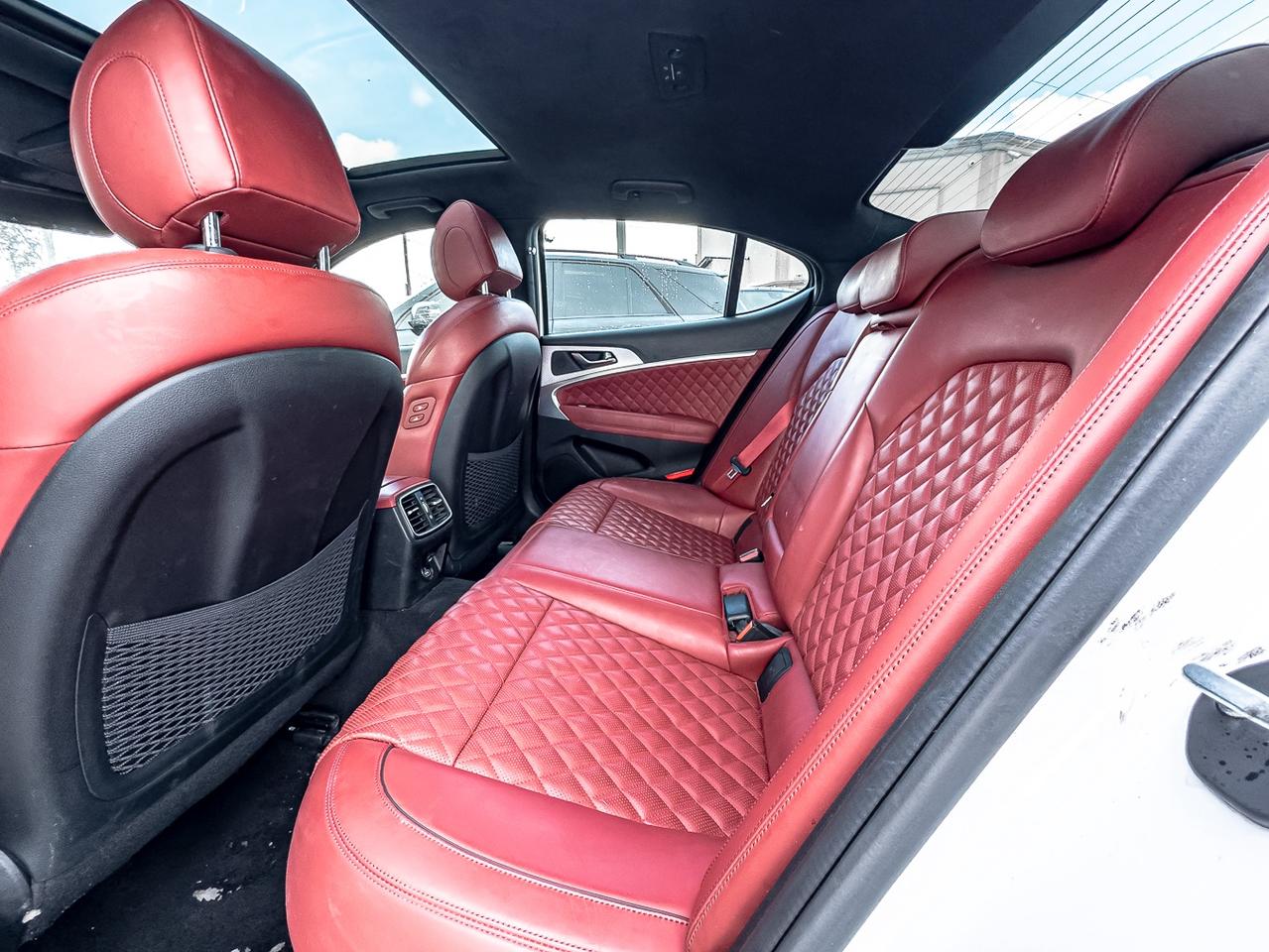 2022 Genesis G70 3.3T SPORT AWD | BSM | NAVI | SUNROOF | RED INT | Photo