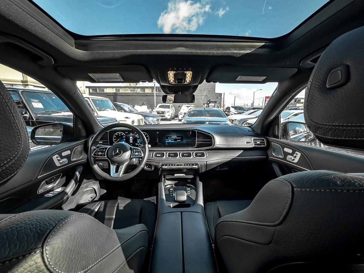 2022 Mercedes-Benz GLE GLE 350 4MATIC | AMG PKG | BURMESTER SOUND | 360 C Photo