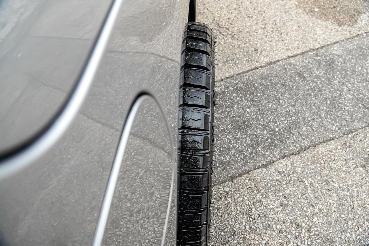 2019 RAM 1500 SPORT HEMI | CLEAN CARFAX | FULLY LOADED | 14'' DI Photo