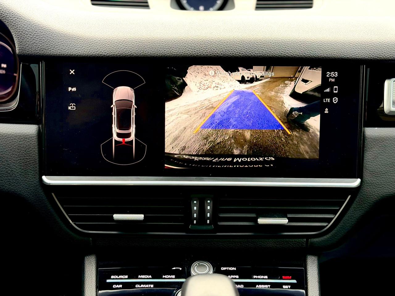 2023 Porsche Cayenne AWD | NAVI | BSM | CAM | PANO | Photo