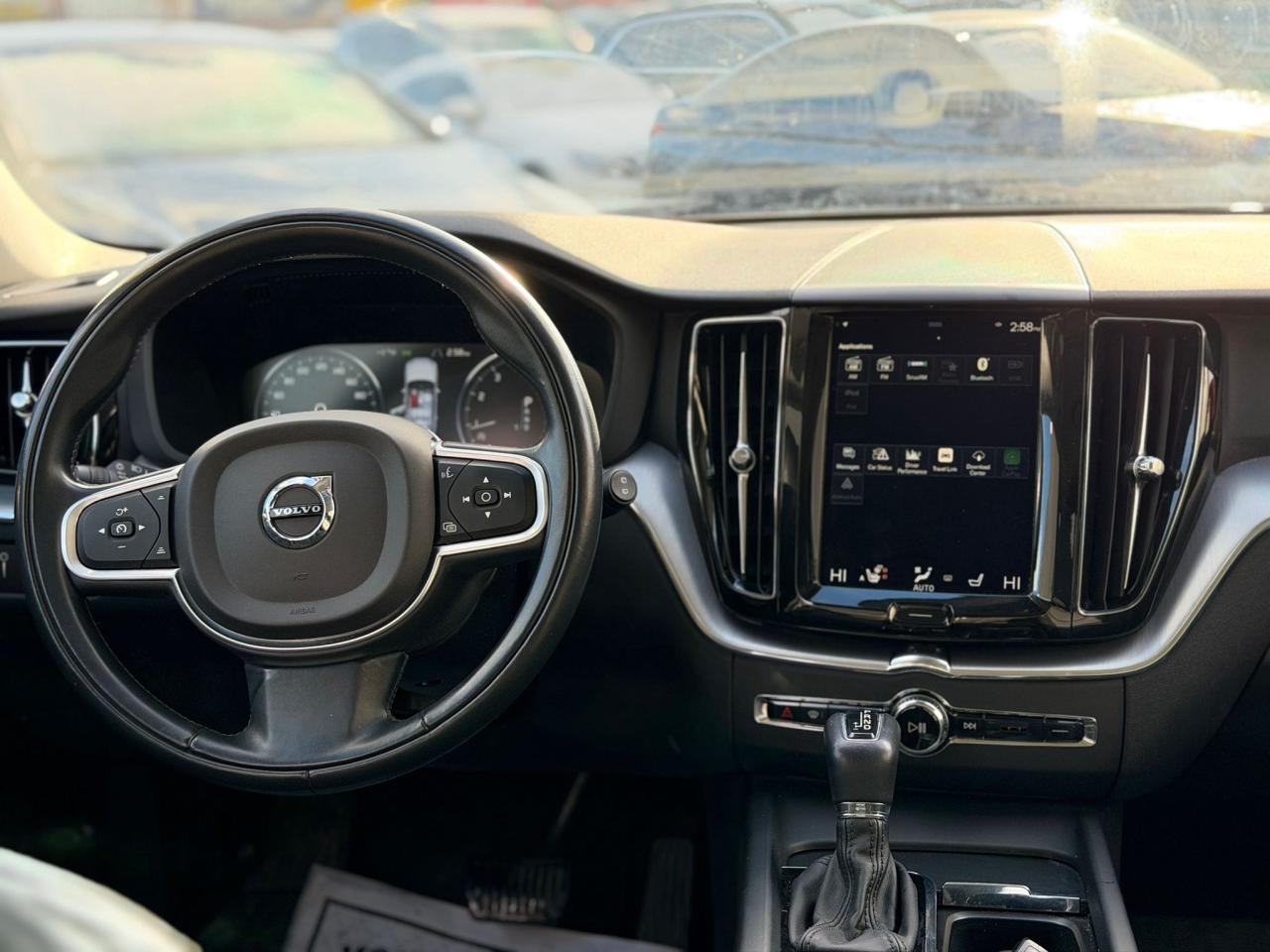 2018 Volvo XC60 Momentum T6 AWD | NAVI | PANO | 360 CAM Photo