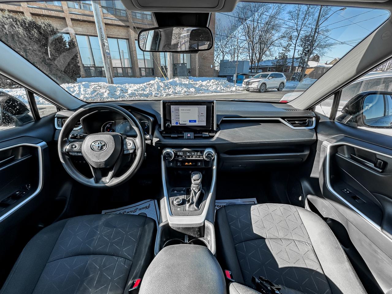 2023 Toyota RAV4 HYBRID LE AWD | CARPLAY | HEATED SEATS | CAM LDW | Photo