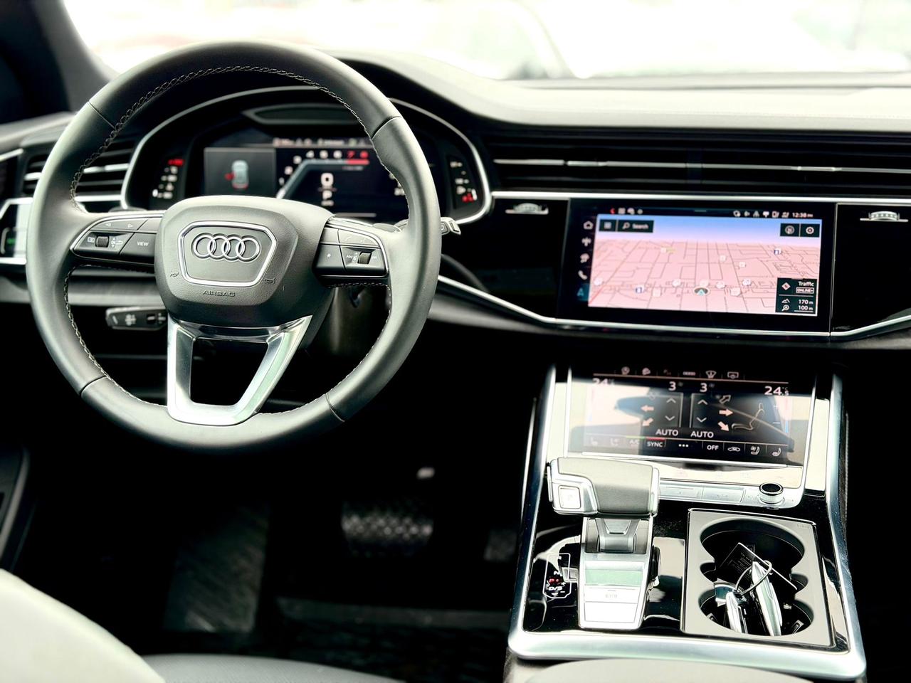 2025 Audi Q8 TECHNIK QUATTRO | HUD | NAVI | CAM | LOW KM Photo