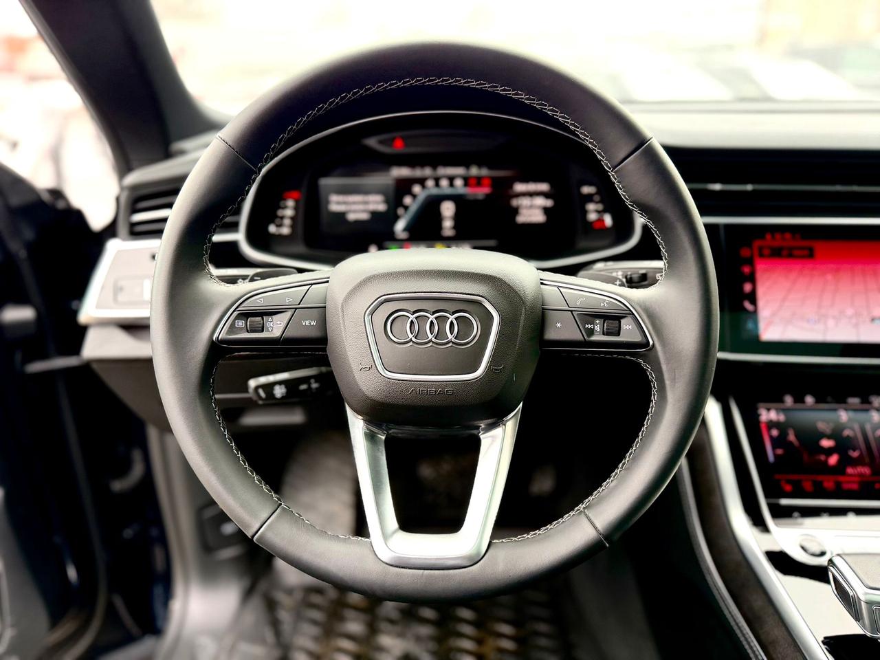 2025 Audi Q8 TECHNIK QUATTRO | HUD | NAVI | CAM | LOW KM Photo