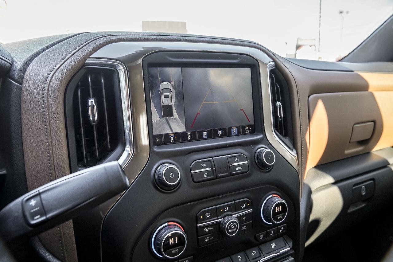 2020 Chevrolet Silverado 1500 DIESEL | 4WD | HUD | SUNROOF | NAVI | CARPLAY | Photo
