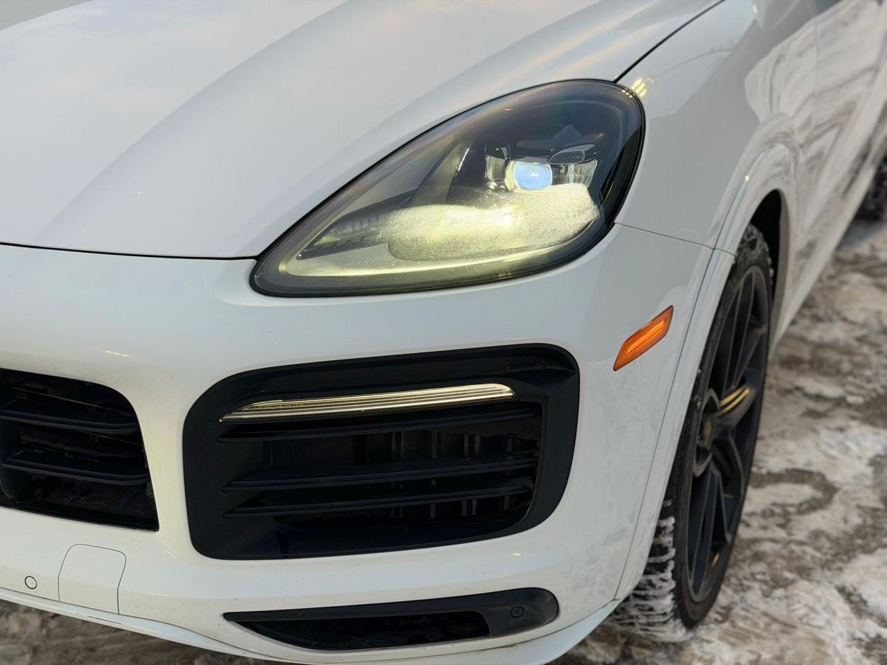 2021 Porsche Cayenne GTS COUPE | 453 HP | CLEAN CARFAX | NAVI | CAM | R Photo