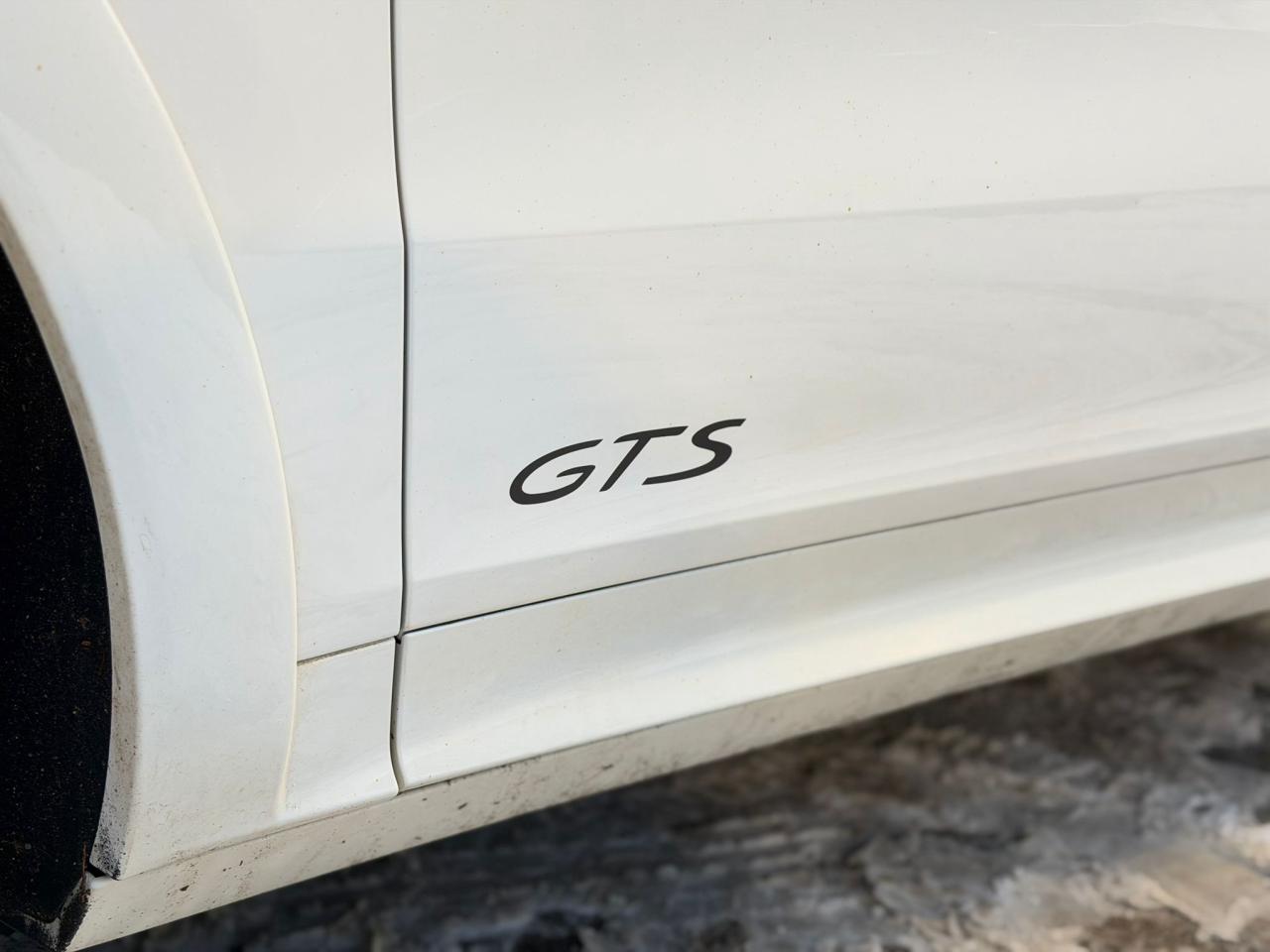 2021 Porsche Cayenne GTS COUPE | 453 HP | CLEAN CARFAX | NAVI | CAM | R Photo