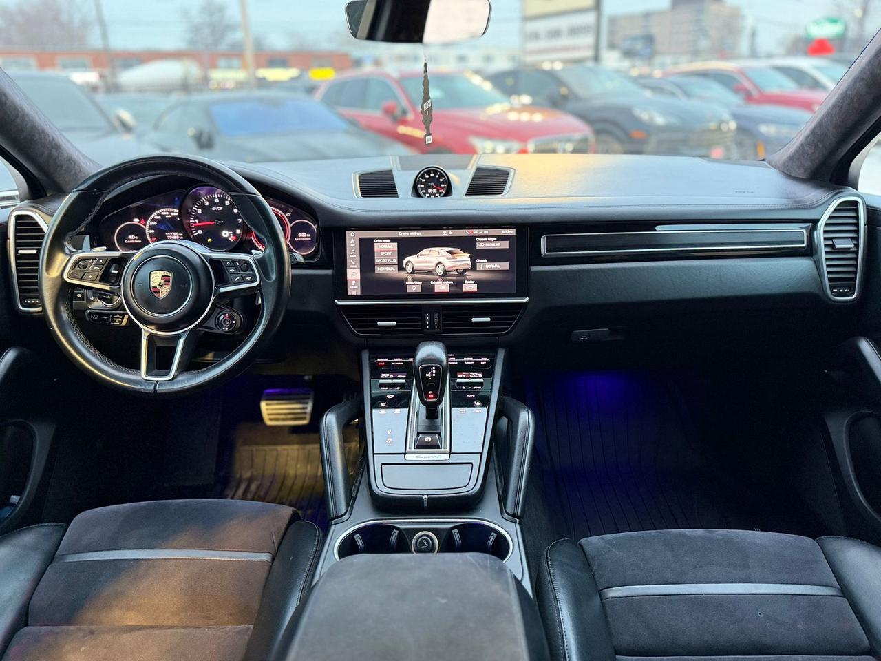 2021 Porsche Cayenne GTS COUPE | 453 HP | CLEAN CARFAX | NAVI | CAM | R Photo