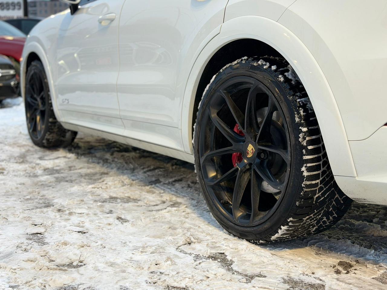 2021 Porsche Cayenne GTS COUPE | 453 HP | CLEAN CARFAX | NAVI | CAM | R Photo