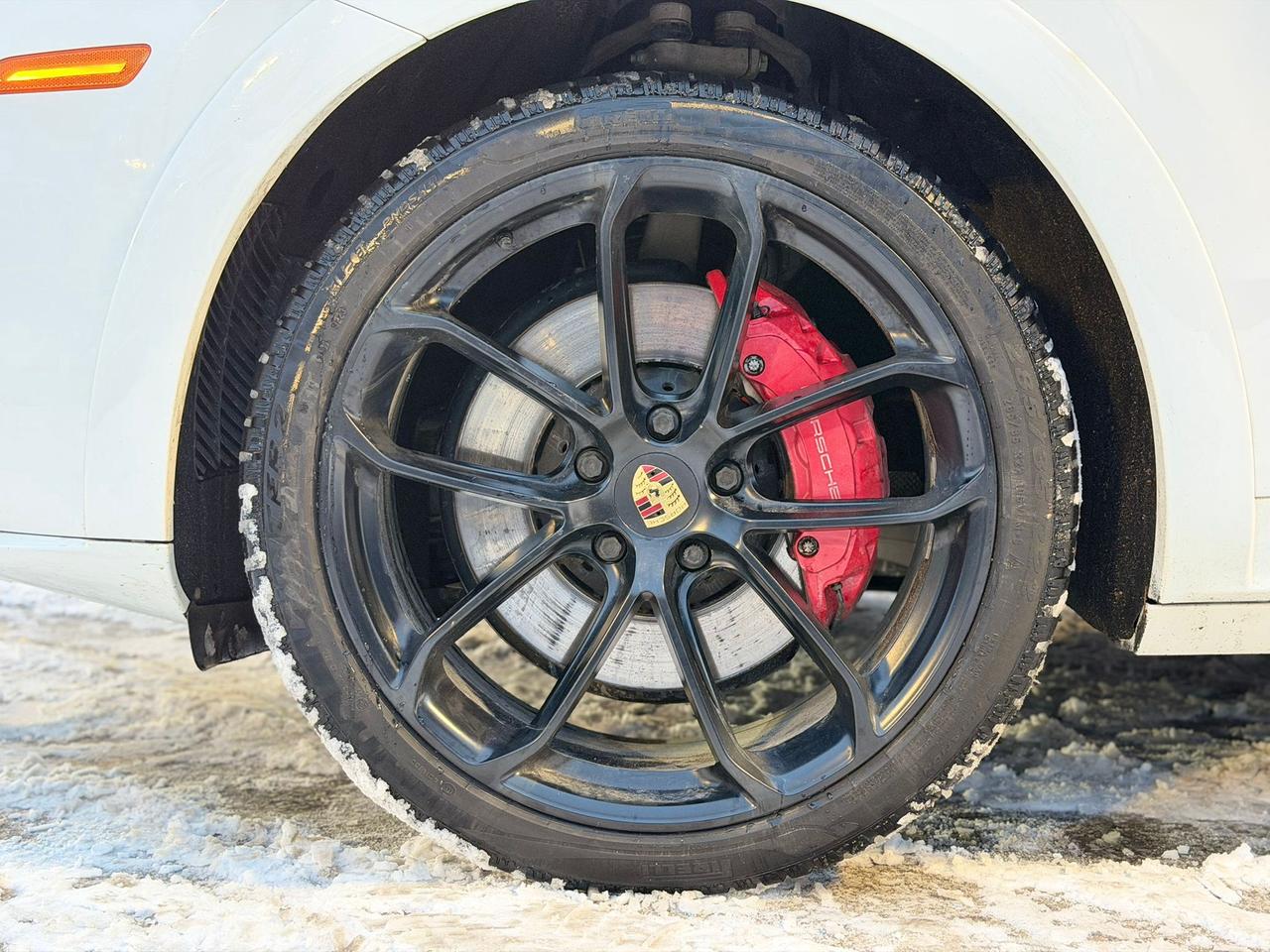 2021 Porsche Cayenne GTS COUPE | 453 HP | CLEAN CARFAX | NAVI | CAM | R Photo