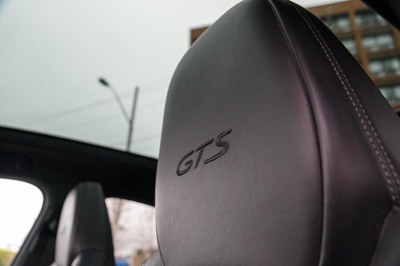 2021 Porsche Cayenne GTS COUPE | 453 HP | CLEAN CARFAX | NAVI | CAM | R Photo