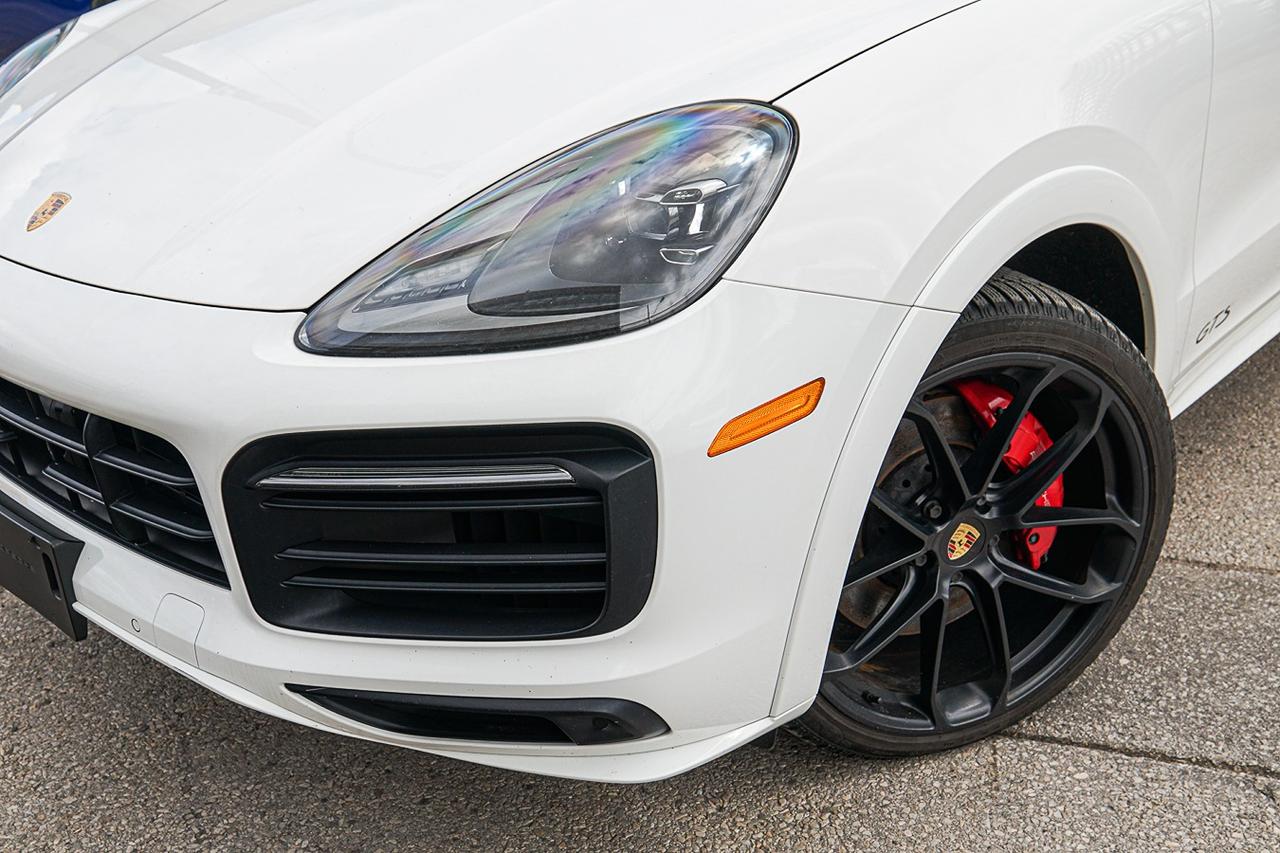 2021 Porsche Cayenne GTS COUPE | 453 HP | CLEAN CARFAX | NAVI | CAM | R Photo