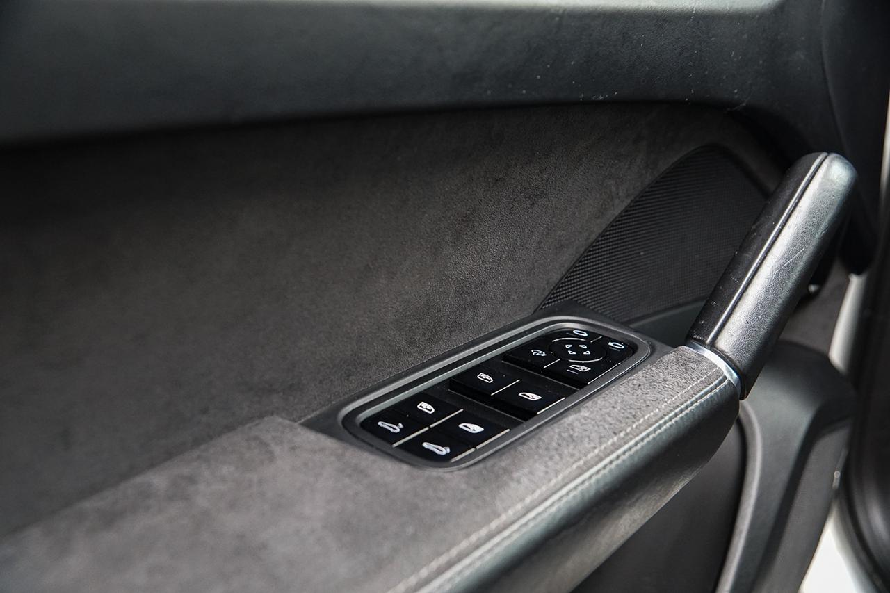 2021 Porsche Cayenne GTS COUPE | 453 HP | CLEAN CARFAX | NAVI | CAM | R Photo