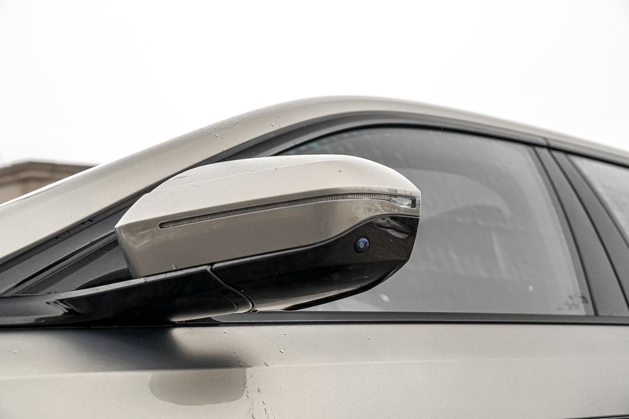 2023 BMW 7 Series BOWERS & WILKINS | M PKG PRO | HUD | REAR STEERIN Photo