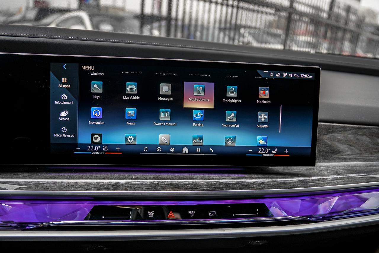 2023 BMW 7 Series BOWERS & WILKINS | M PKG PRO | HUD | REAR STEERIN Photo