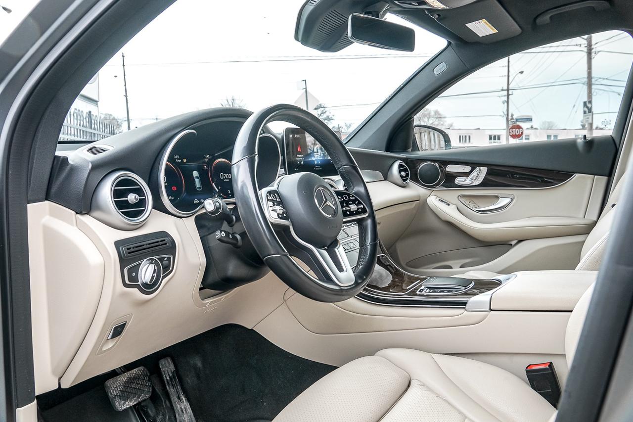 2022 Mercedes-Benz GLC 300 COUPE | PREM & PREM PLUS PKG | TECH PKG | NAVI | C Photo